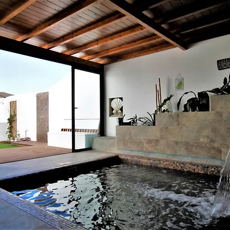 Holiday home Holiday House And Spa Lanzarote Tias