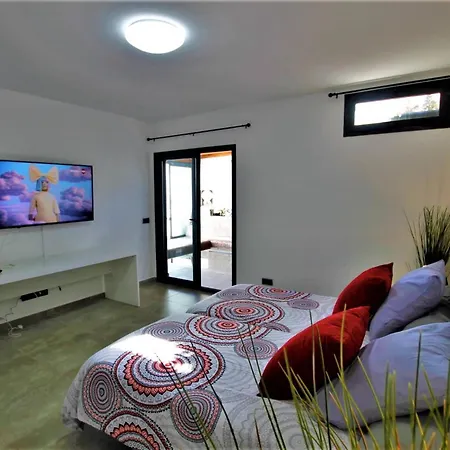 Holiday House And Spa Lanzarote * Tias