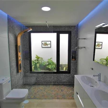Holiday House And Spa Lanzarote Tias