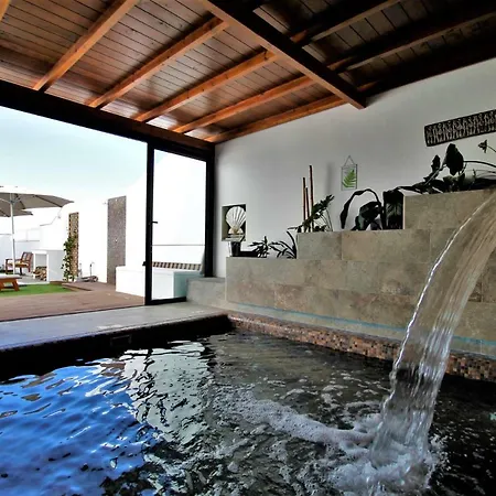 Holiday House And Spa Lanzarote Tias