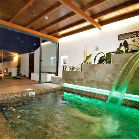 Holiday House And Spa Lanzarote Σπίτι διακοπών *