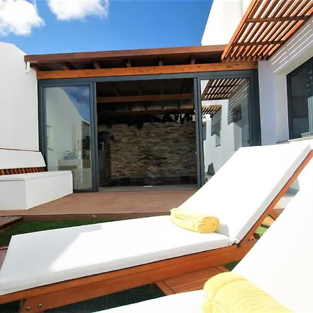 Holiday House And Spa Lanzarote Σπίτι διακοπών *